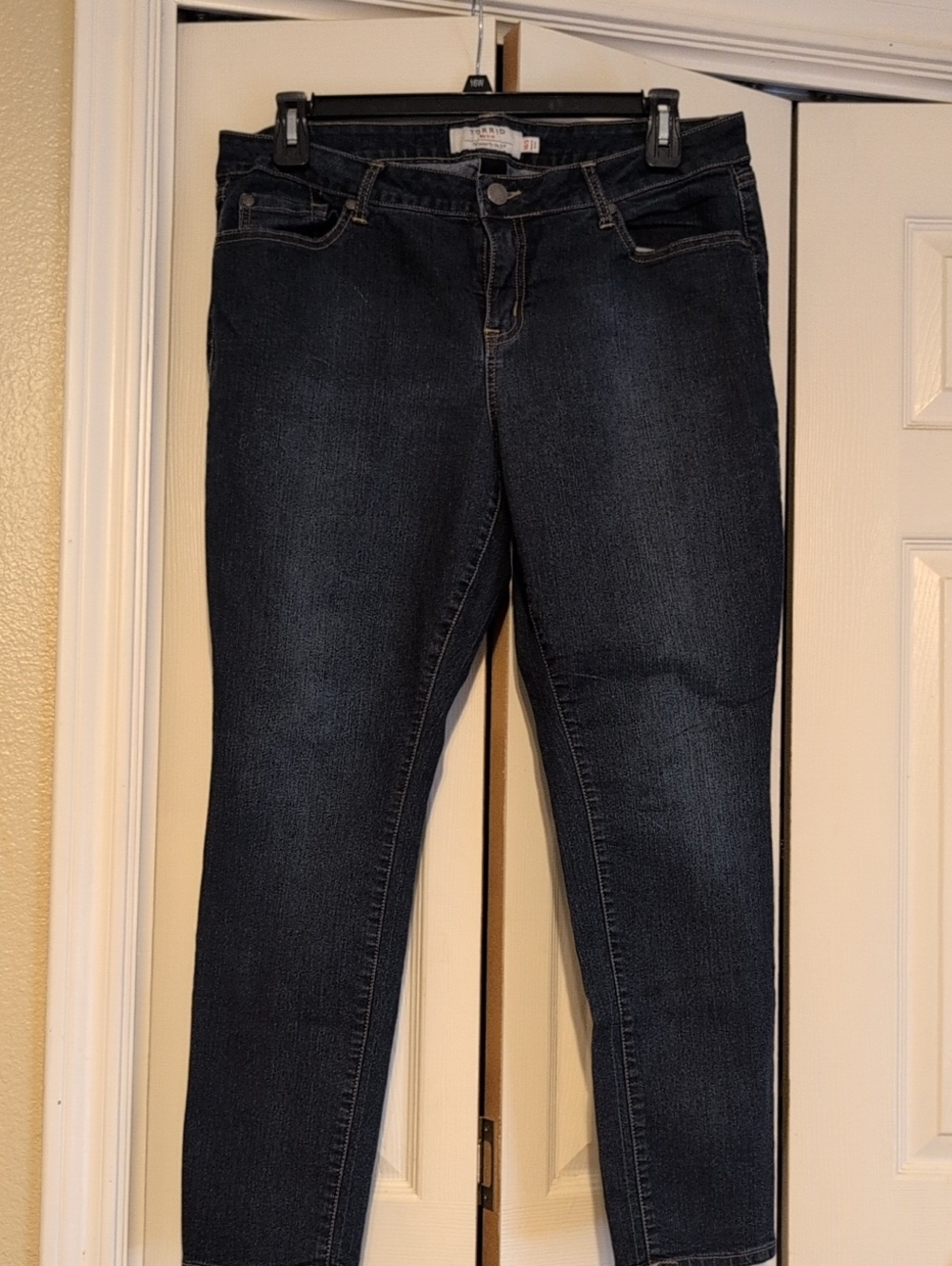 Torrid Dark Blue Skinny Jeans - Slim Fit